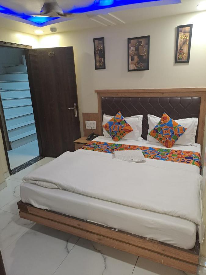 Hotel Sarthak Palace - By Pooja Hospitality New Delhi Eksteriør bilde