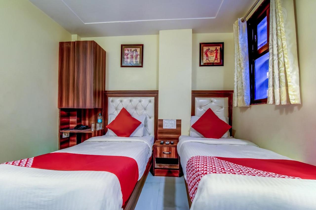 Hotel Sarthak Palace - By Pooja Hospitality New Delhi Eksteriør bilde